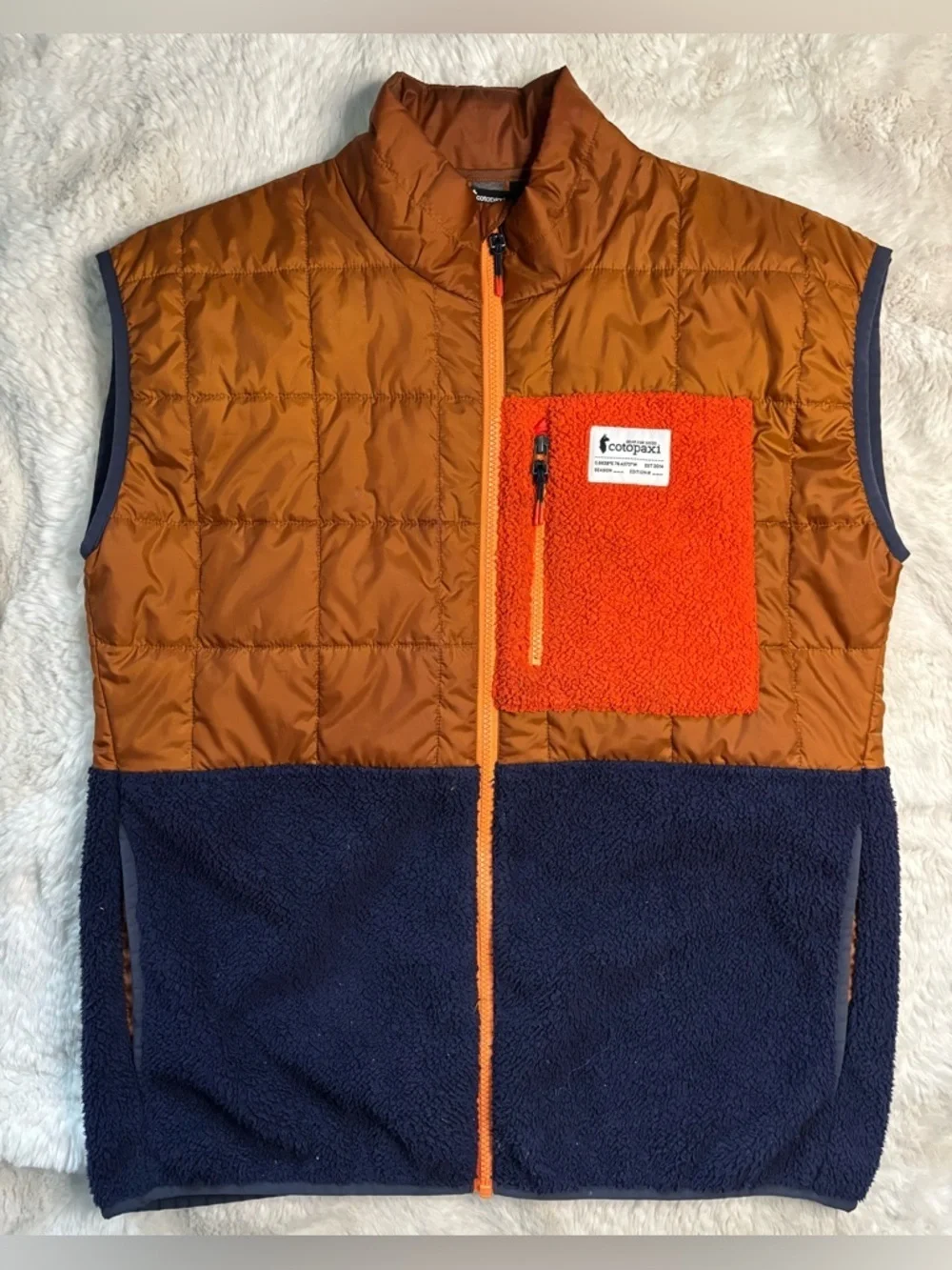 cotopaxi Men’s Orange Blue Puffer Trico Hybrid Vest w/ Chest Pocket Size: Medium